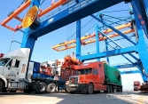 Xuất nhâp khẩu hàng hóa 5 tháng đầu năm đạt 305 tỷ USD