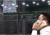 VN-Index chưa thể lấy lại mốc 1.300 điểm phiên 3/6