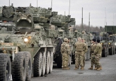 NATO nâng cấp các nhóm tác chiến lên quy mô lữ đoàn để đối phó Nga