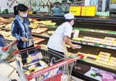 Giá gia cầm vẫn chưa 'hạ nhiệt'