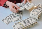 Giá USD hôm nay 7/7: USD lên đỉnh 20 năm, euro xuống đáy