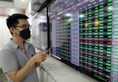 Chứng khoán hôm nay 12/7: VN-Index khởi sắc 