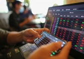 Chứng khoán hôm nay 13/7: VN-Index giảm nhẹ