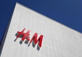 H&M tuyên bố ngừng kinh doanh tại Nga