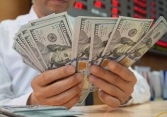 Giá USD hôm nay 18/7: Chưa thể hạ nhiệt