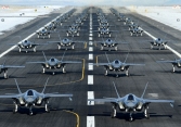 Lầu Năm Góc mua 375 chiến đấu cơ tàng hình F-35 