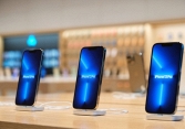 Apple lần đầu phải giảm giá iPhone để kích cầu
