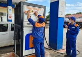 Giá xăng dầu trong nước dự kiến tiếp tục giảm vào ngày 1/8 