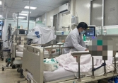 Nhiều người ở TP.HCM nhập viện do uống nhầm cồn rửa tay