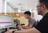 Cổ phiếu thép và chứng khoán giúp VN-Index vượt mức 1.260 điểm
