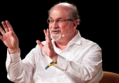 Tiểu thuyết gia Salman Rushdie bị đâm vào cổ ở New York 