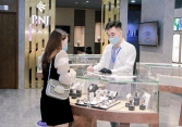 Khuyến nghị cổ phiếu 14/9: PNJ, VRE, MWG, IDC, VHM