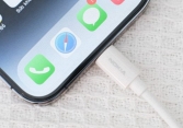 Nokia sản xuất sạc cho iPhone