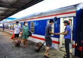 Tàu khách Thống Nhất tạm dừng khai thác để tránh bão Noru