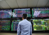 VN-Index lấy lại ngưỡng 1.100 điểm nhưng thanh khoản xuống mức thấp nhất trong 2 tuần qua