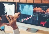 Áp lực bán tháo tăng mạnh, VN-Index về sát mốc 1.000 điểm