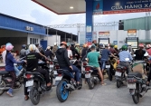 Giá xăng tăng hơn 500 đồng/lít