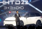 Foxconn mong chờ được sản xuất ô tô điện cho Tesla