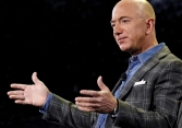 Tỷ phú Jeff Bezos đưa ra dự báo không mấy lạc quan về kinh tế thế giới