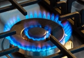 Giá gas tiếp tục trượt dốc?