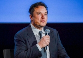 Elon Musk tái khẳng định sẽ không tắt Starlink ở Ukraina bất chấp chính phủ Mỹ có tài trợ hay không