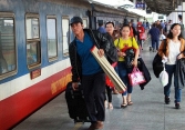 Vé tàu Tết Quý Mão đi miền Trung khan hiếm