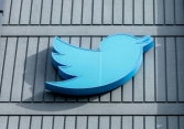 Nhân viên Twitter bắt đầu dọn đồ đạc rời văn phòng