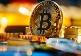 Bitcoin lên mốc 17.000 USD, thị trường xanh trở lại