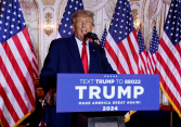 Ông Trump tuyên bố tái tranh cử tổng thống Mỹ năm 2024