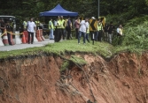 Số nạn nhân trận lở đất ở Malaysia tăng lên 21 người, trong đó có 5 trẻ em