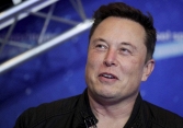 Elon Musk nói Twitter đang ở 'vị trí bấp bênh'