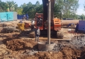 Vụ bé trai lọt trụ sâu 35m: Dự kiến nhổ cọc bê tông sáng 4/1