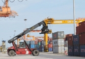 Tháng 2/2023 Việt Nam xuất siêu 2,3 tỷ USD