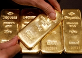 Giá vàng trên mốc 2.000 USD/ounce trước cuộc họp của Fed