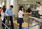 Mang hàng xách tay vào Việt Nam và khai báo hải quan thế nào cho đúng quy định?