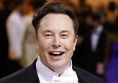 Twitter mất đi một nửa giá trị kể từ khi Elon Musk mua lại