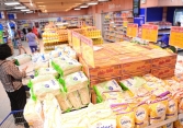 Giá thực phẩm tươi sống tại siêu thị giảm từ 15- 20%