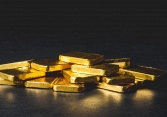 Giá vàng thế giới suy yếu, về dưới 2.000 USD/ounce