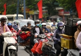 Người dân các thành phố lớn bắt đầu về quê nghỉ lễ 30/4 - 1/5