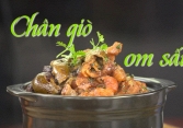 Món ngon mỗi ngày: Chân giò om sấu thơm ngon, nóng hổi cho ngày mưa