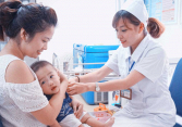 Hơn 200.000 liều vaccine 5 trong 1 cho trẻ sắp về Việt Nam