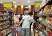 Giá nhiều mặt hàng tiêu dùng giảm nhiệt nhưng chưa như kỳ vọng