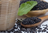 Kiên trì ăn mè đen mỗi ngày, cơ thể sẽ có thay đổi gì?