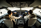 Phi công người Việt Nam tại Vietnam Airlines được trả thêm tiền lương