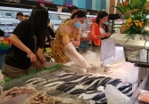 Thực phẩm hôm nay 31/10: Cá đồng tăng giá