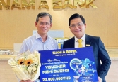 Nam A Bank trao giải đợt 1 chương trình '32 năm đồng hành - Ngàn quà tặng tri ân'