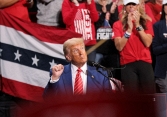 Điều gì sẽ xảy ra nếu ông Trump bác bỏ kết quả bầu cử Mỹ?