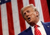 Thuế quan của Trump sẽ gây bất lợi cho chính ông chứ không phải bà Harris