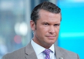 Từ người dẫn chương trình Fox News, Pete Hegseth thành ứng cử viên Bộ trưởng Quốc phòng Mỹ như thế nào?