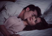 Khi đàn ông liên tục nói những câu này lúc mặn nồng, hãy thận trọng mà tìm đường 'rút lui'